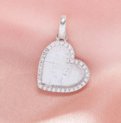 Necklace Close to My Heart  A Drop In Time Keepsakes