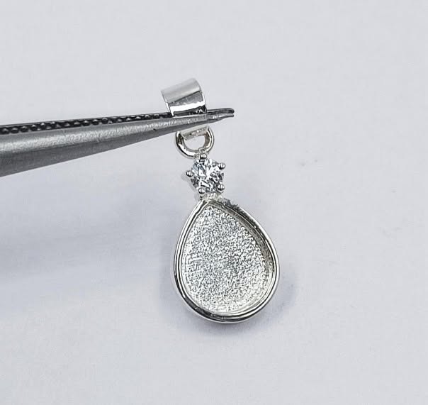 Necklace Last Drop  A Drop In Time Keepsakes